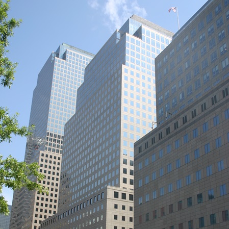 Firmengebäude in New York - Prävention für Firmen in Sachen Gesundheit.